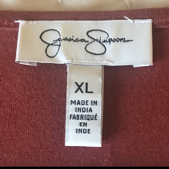 Jessica Simpson Ruched Waist and Sleeve tee - Picture 3 of 4